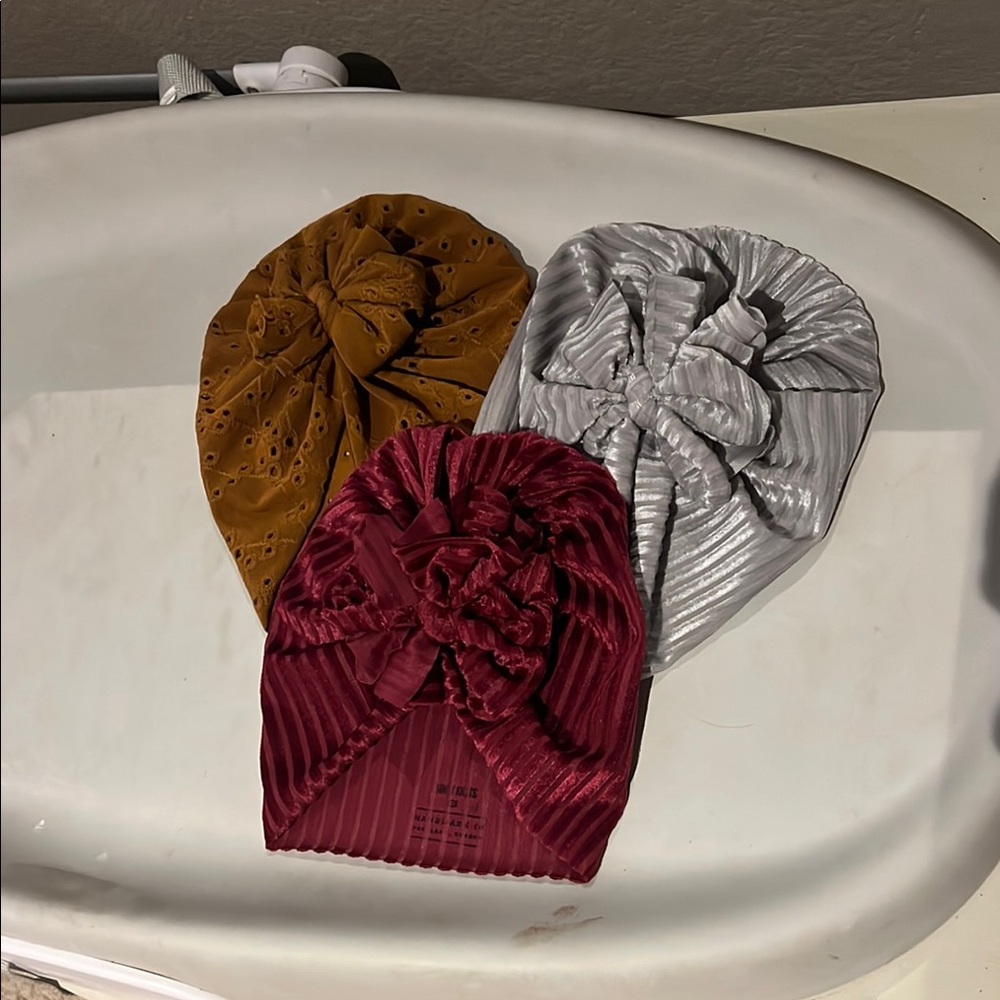 Bunny Knots - 3 size Small